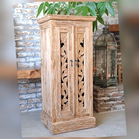 Vanity kast open carving